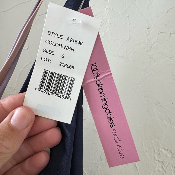 NWT Aqua Lace-up Gown (navy/blush) - Picture 5 of 9